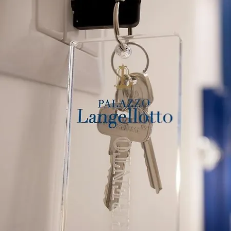 Palazzo Langellotto Bed and Breakfast 3*